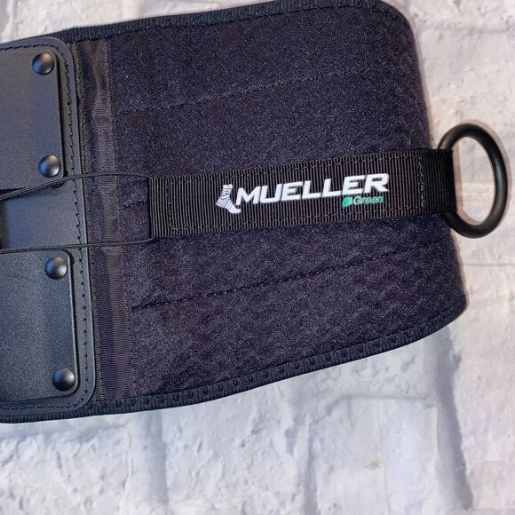 Mueller green adjustable around the waist back support green and black - Picture 2 of 6